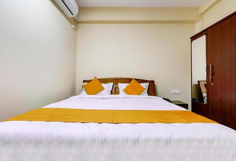 Quarto Deluxe, Fabexpress Uv Residency   700m From Coimbatore International Airport