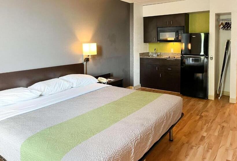 Quarto Estandar Cama King, Studio 6 Suites Clarion, Pa