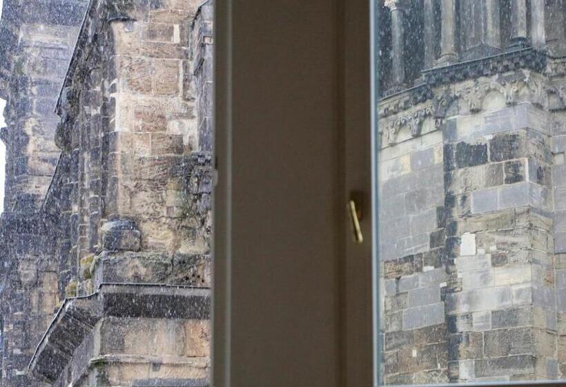 غرفة قياسية, Z&b