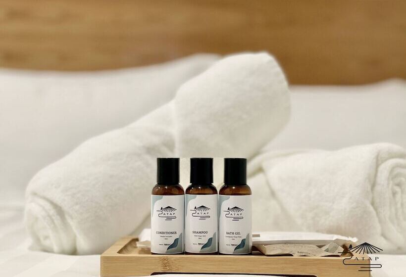 חדר דלוקס, Atap