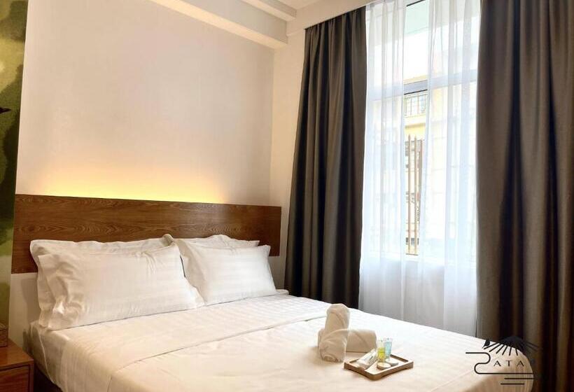 חדר משפחתי, Atap