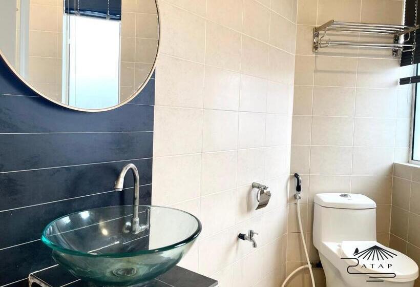 חדר דלוקס, Atap