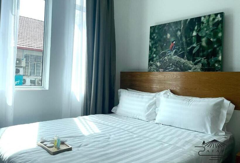 חדר דלוקס, Atap