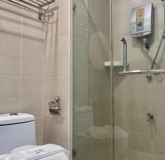 חדר דלוקס יחיד, Atap