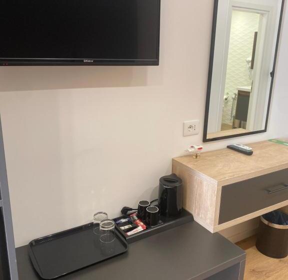 Habitació Triple Deluxe Vista Mar, Augusto Rooms