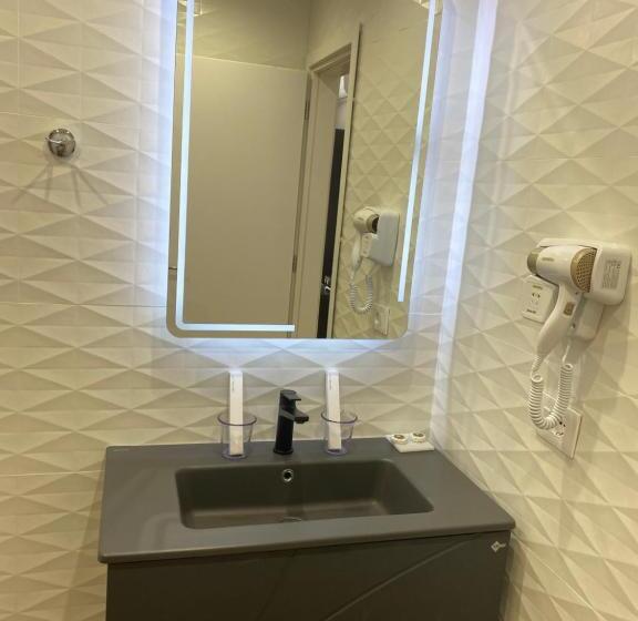 Habitació Triple Estàndard amb Vistes, Augusto Rooms