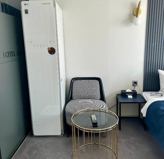 豪华房间, Adele In Gyeongju