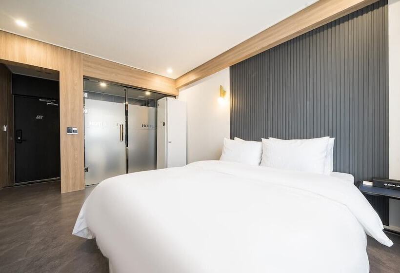 豪华房间, Adele In Gyeongju