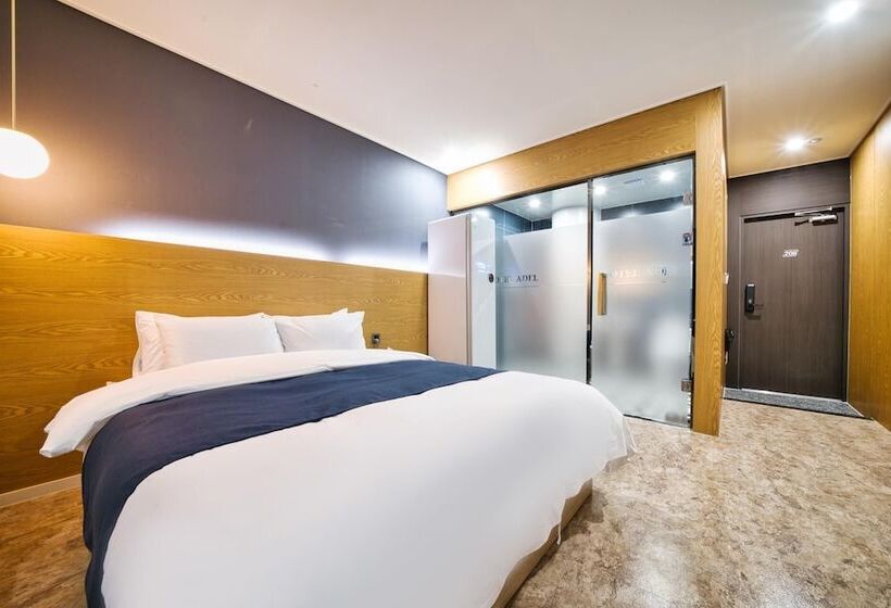 豪华房间, Adele In Gyeongju