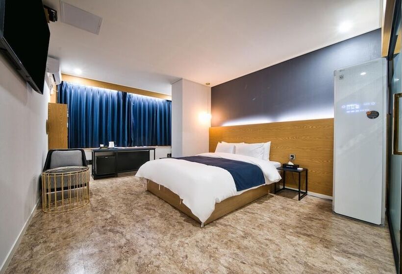 豪华房间, Adele In Gyeongju