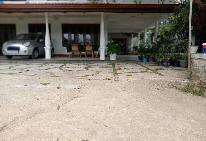 غرفة قياسية, Diyathalawa The Mountain Lodge