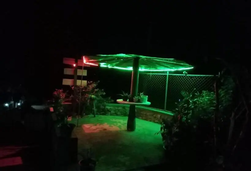 スタンダードトリプルルーム, Diyathalawa The Mountain Lodge
