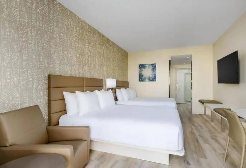 ２ダブルベッドのスタンダードルーム, Ac Hotel By Marriott Naples 5th Avenue