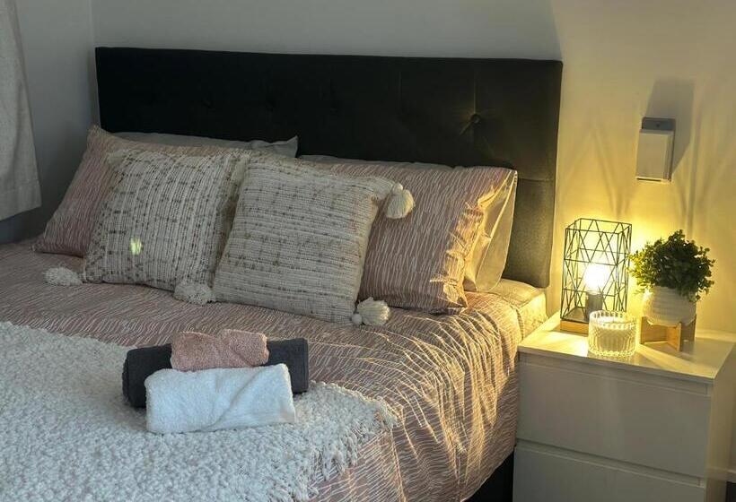 חדר סטנדרט יחיד, Eden Lodge