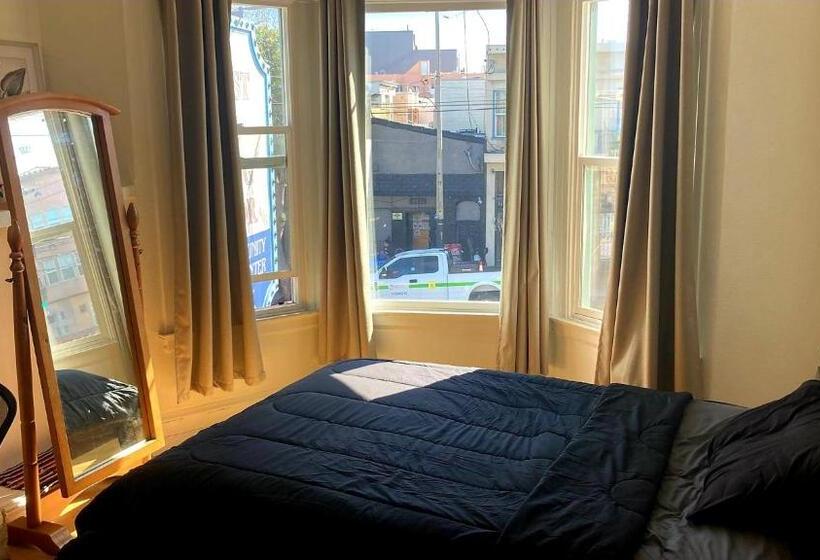 غرفة قياسية حمام مشترك, Mission Street Sf