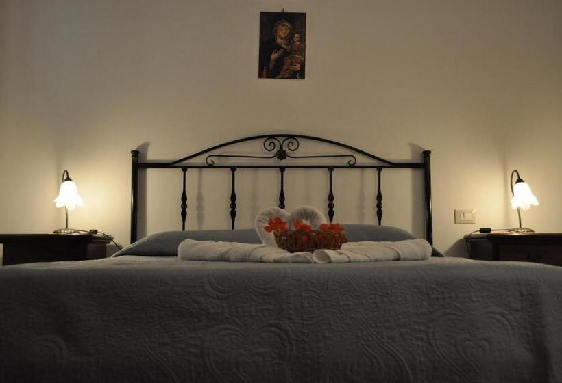 غرفة قياسية رباعية, B&b Villa Rosanna