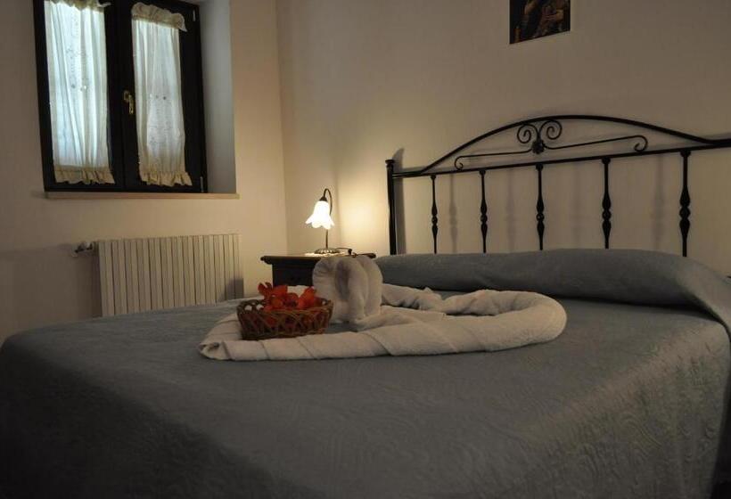 غرفة قياسية رباعية, B&b Villa Rosanna