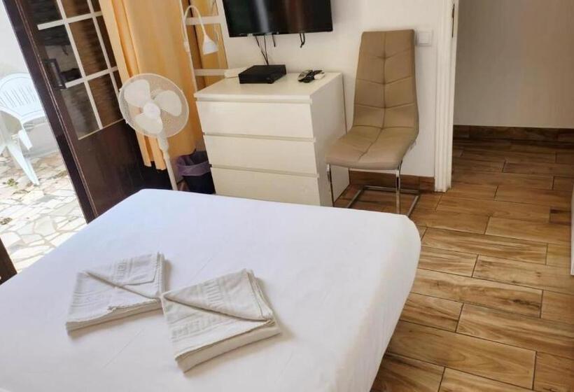 스탠다드 룸, Blife Faro Beach Hostel & Rooms