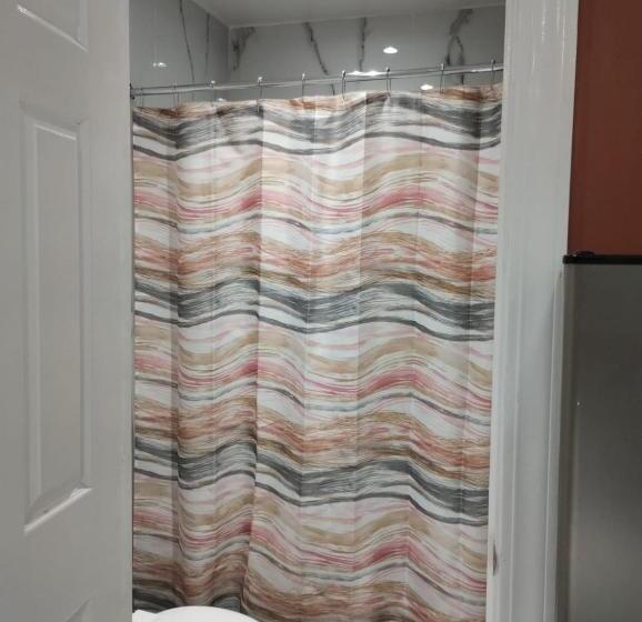 １ベッドルームアパートメント, Habitacion Sencilla Cama Ks Y Baño