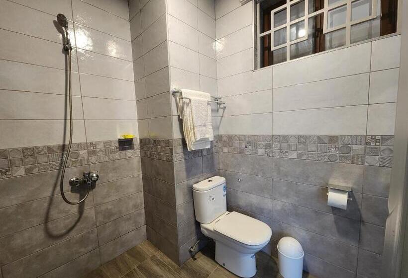 Deluxe Værelse, Aleri S Garden