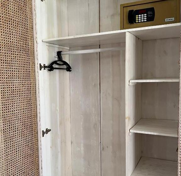 豪华房间, Palm Garden Ayurveda Resort