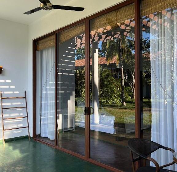 豪华房间, Palm Garden Ayurveda Resort