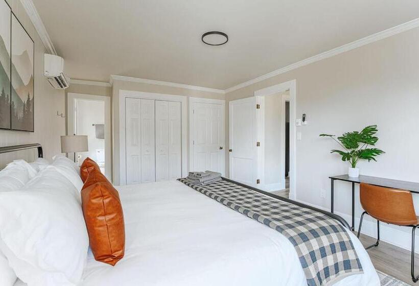 ２ベッドルームアパートメント, Camp Tidbit