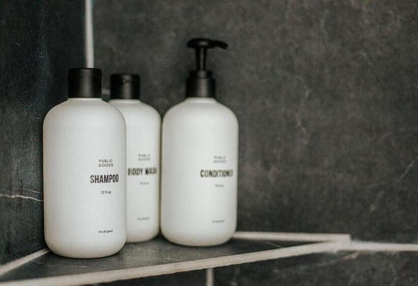 １ベッドルームアパートメント, Camp Tidbit