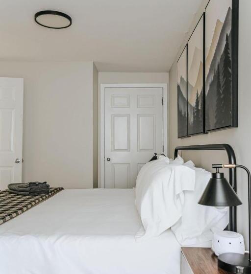 プレミアム４ベッドルーム, Camp Tidbit