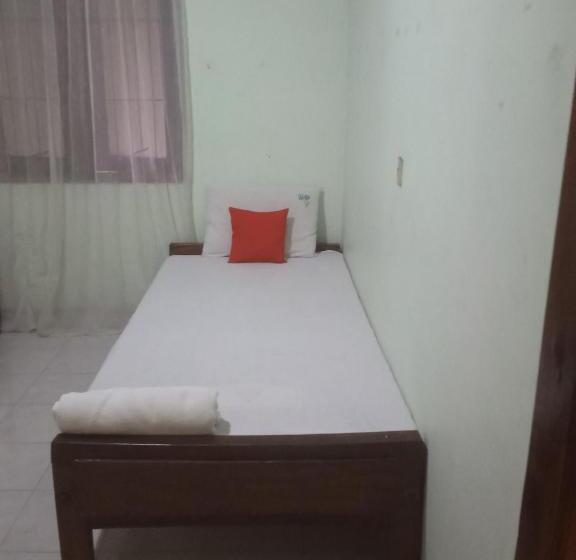 Номер Стандарт Трехместный, Oshee Home