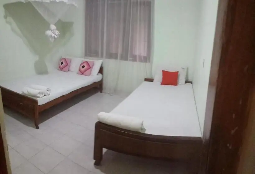 اتاق استاندارد سه نفره, Oshee Home