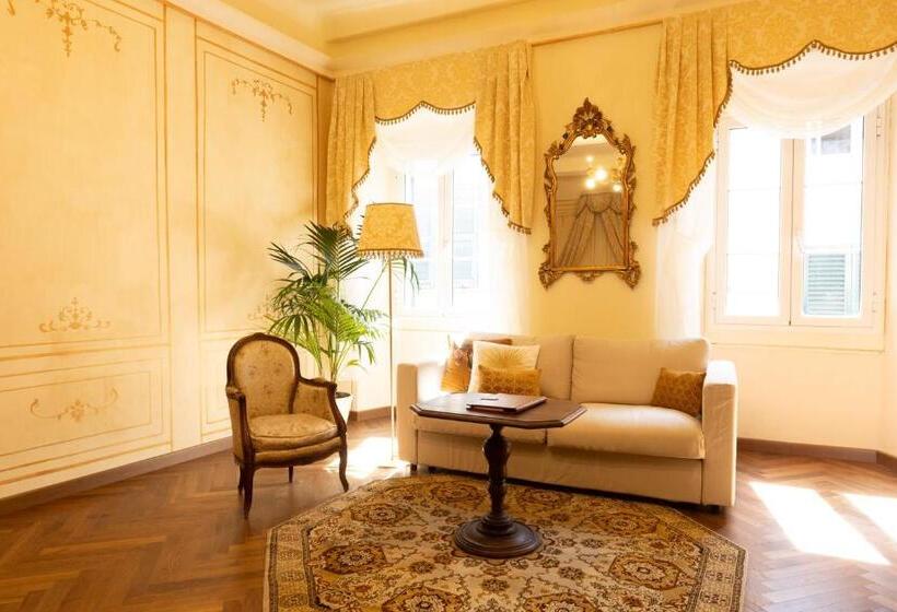 اتاق سوپریور, Palazzo Lari Luxury Accommodation