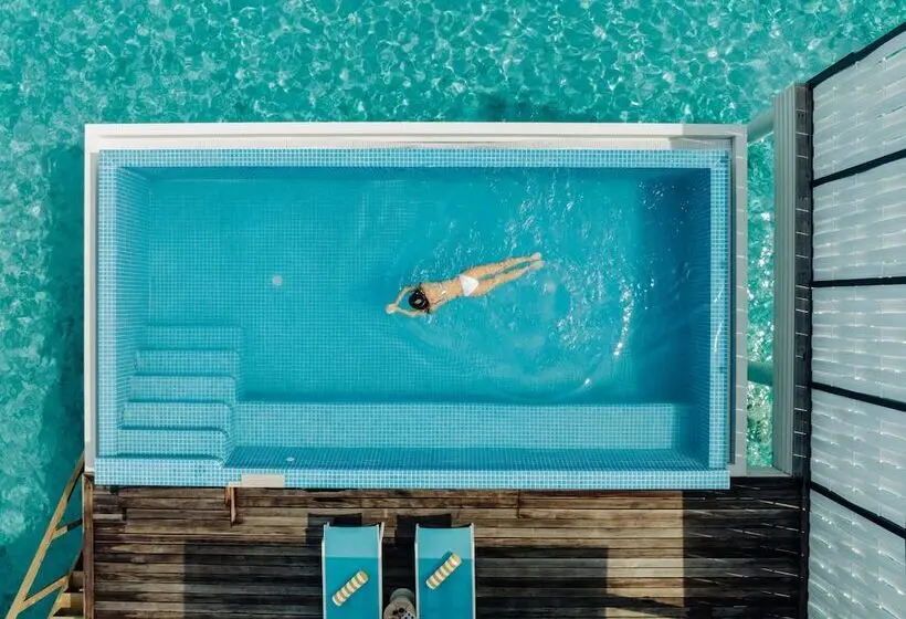 ویلای یک اتاق خوابه با استخر شنا, Nova Maldives
