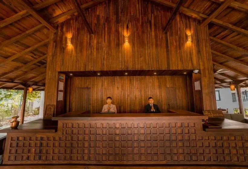 اتاق لوکس, Banbas Resort, Chitwan