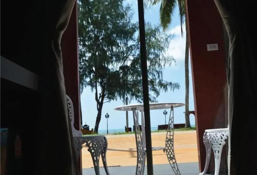 バルコニー付きデラックスルーム, World Cat Beach & Resort เวิลด์แคท บีช แอนด์ รีสอร์ท