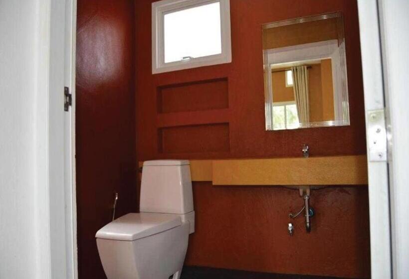 Superior Bungalow, World Cat Beach & Resort เวิลด์แคท บีช แอนด์ รีสอร์ท