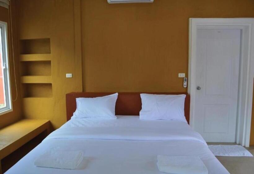 Superior Bungalow, World Cat Beach & Resort เวิลด์แคท บีช แอนด์ รีสอร์ท