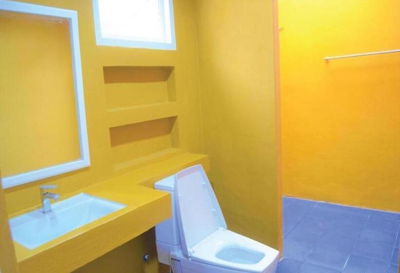 2 Bedrooms Standard Bungalow, World Cat Beach & Resort เวิลด์แคท บีช แอนด์ รีสอร์ท