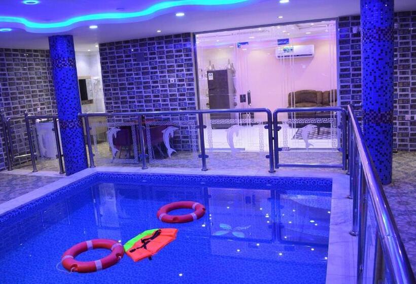 וילת 3 חדרי שינה עם בריכה, منتجع شاطئ العرب الرايس