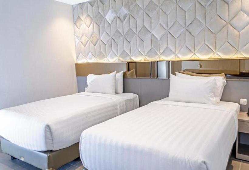 スーペリアールーム, Arcadia Hotel Manado