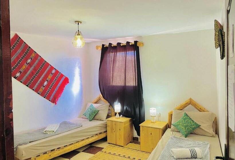 Triple Room Sea View, Tizaou Guest House