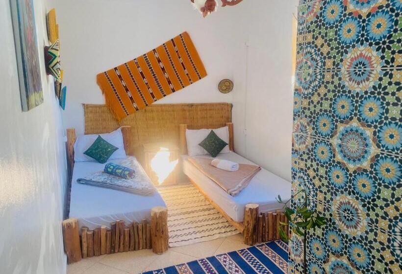 غرفة قياسية, Tizaou Guest House