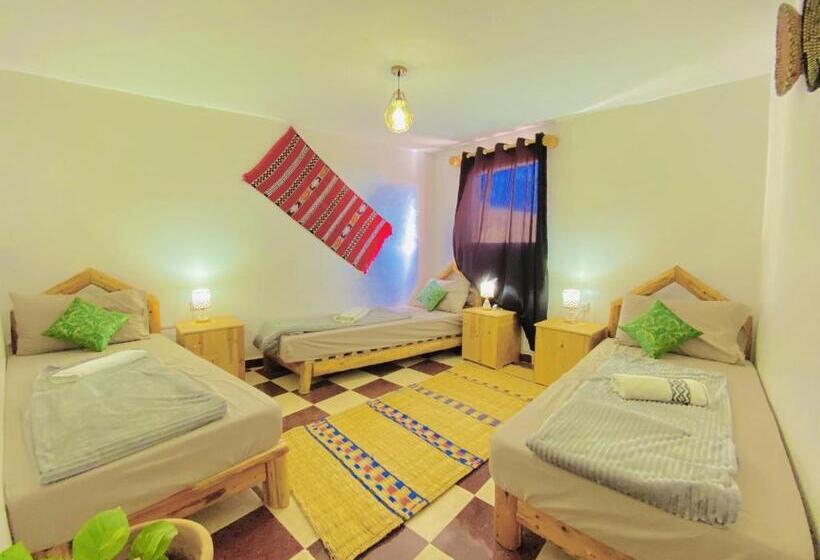 Triple Room Sea View, Tizaou Guest House