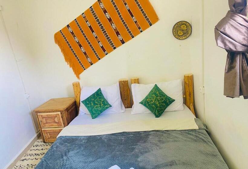 غرفة قياسية, Tizaou Guest House