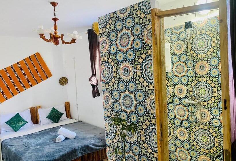 Номер Стандарт, Tizaou Guest House