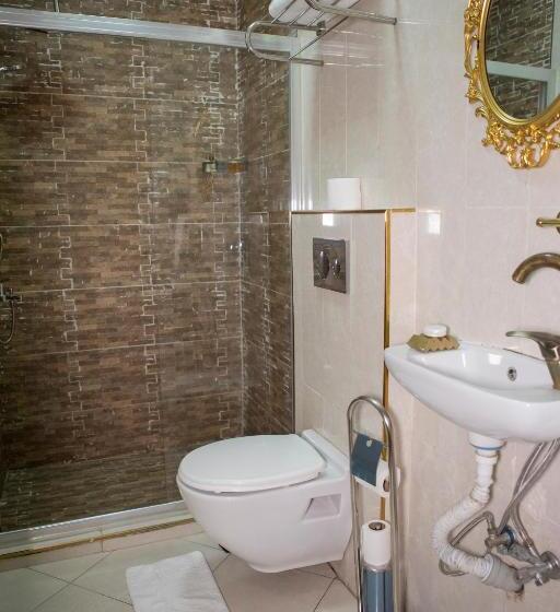 חדר דלוקס לארבעה, Beyport Hotel Taksim