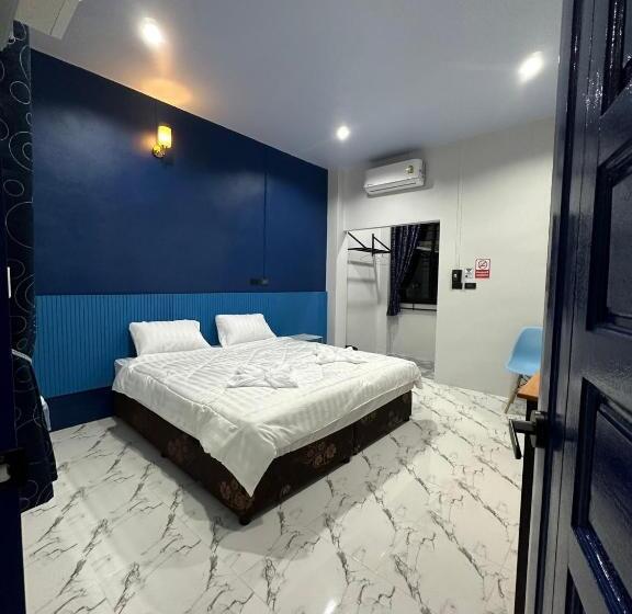 غرفة قياسية, Art Nara