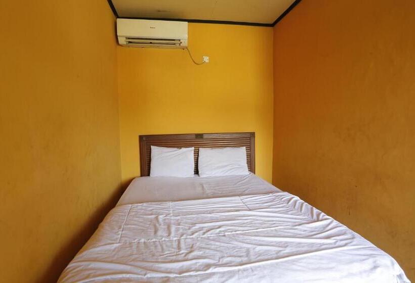 Номер Стандарт, Oyo 93119 Guest House Leo Patra