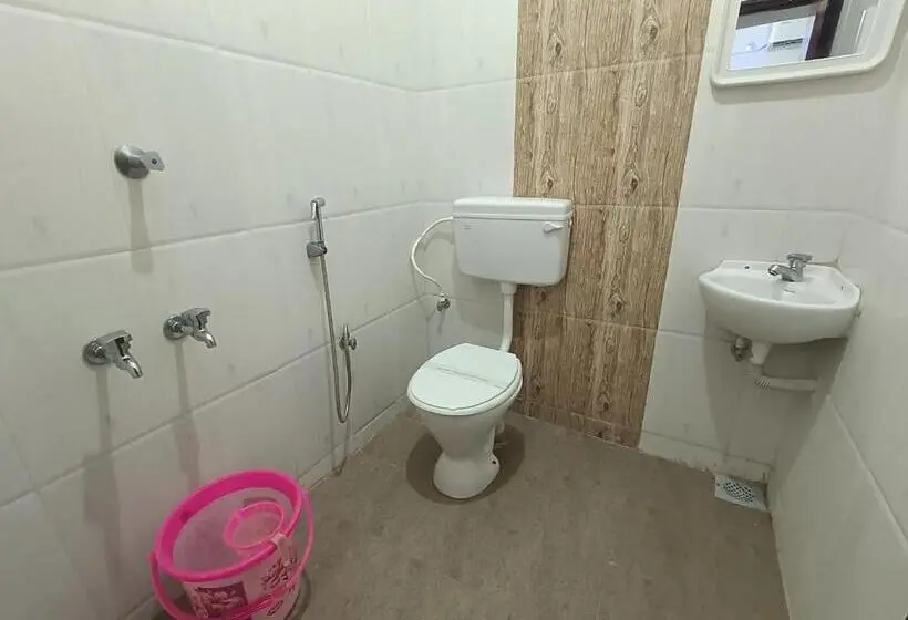 キングサイドベッドのスタンダードワンルーム, Royal Beach Service Apartment