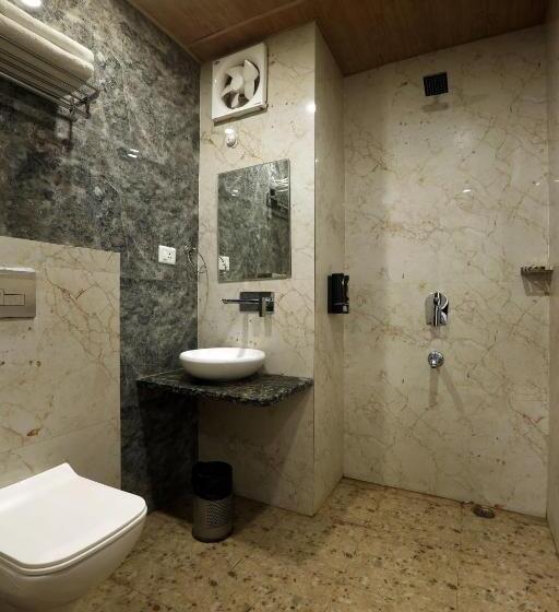 غرفة سوبيريور, Shoolin Suites By Delight Stay